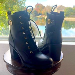 Tommy Hilfiger Women's Black Boots - NWOT- size 9M.